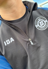 PERFORMANCE QUARTER ZIP TOP BLACK/ROYAL BLUE