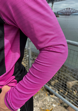 PERFORMANCE QUARTER ZIP TOP BLACK/PINK