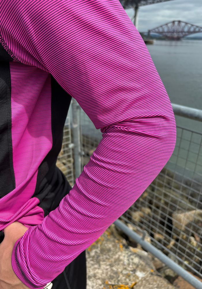 PERFORMANCE QUARTER ZIP TOP BLACK/PINK