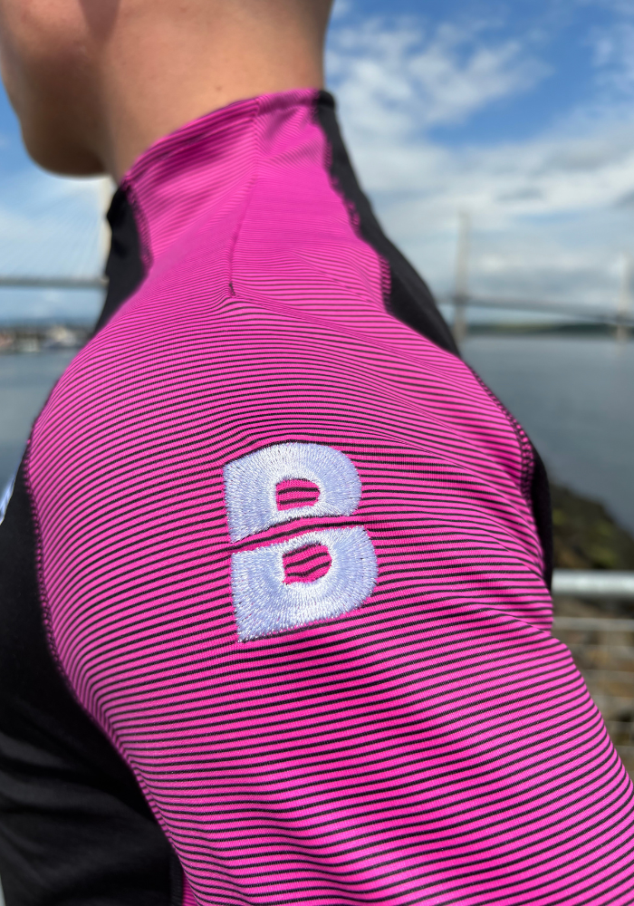 PERFORMANCE QUARTER ZIP TOP BLACK/PINK