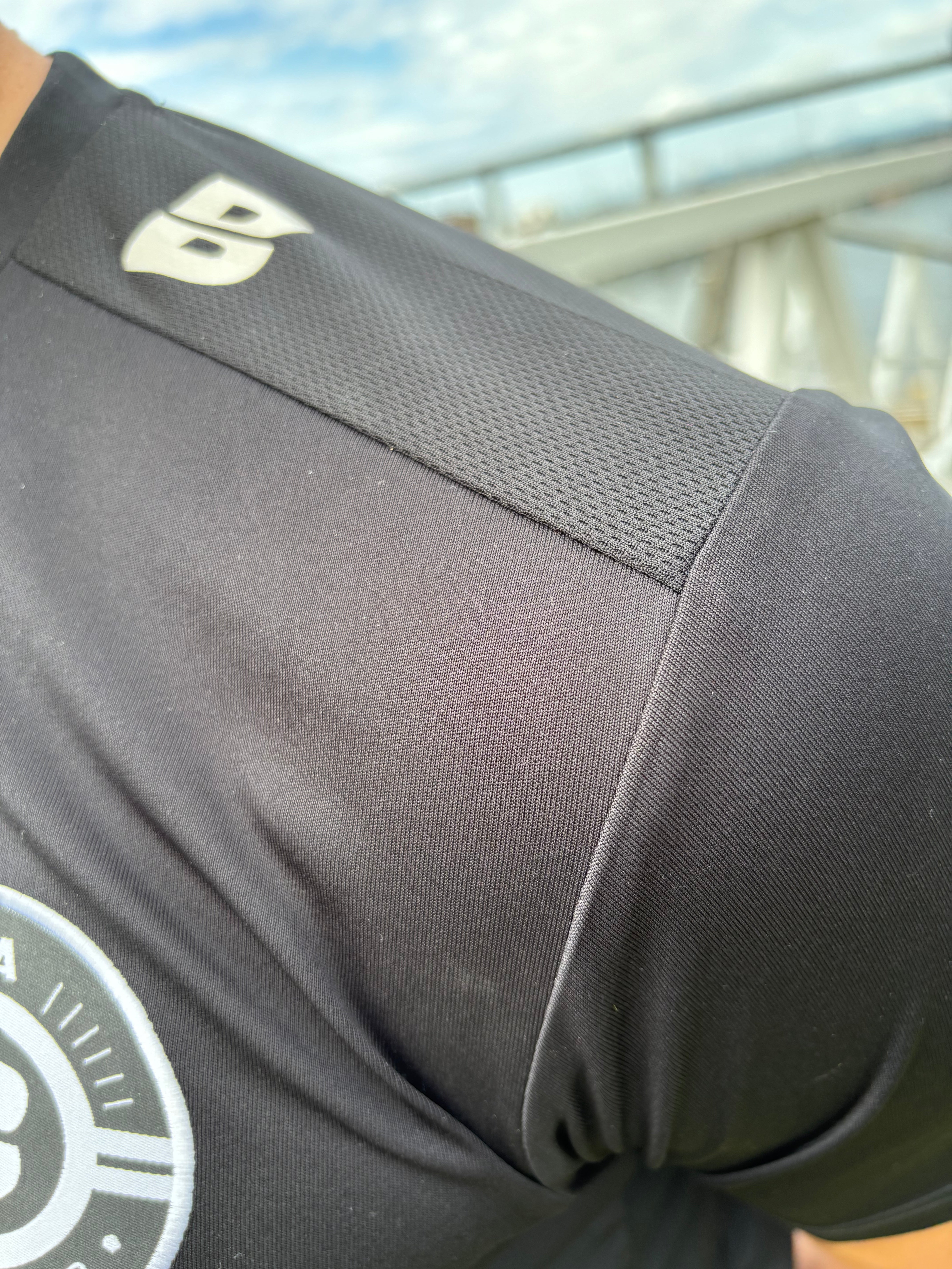 PERFORMANCE SHIRT BLACK