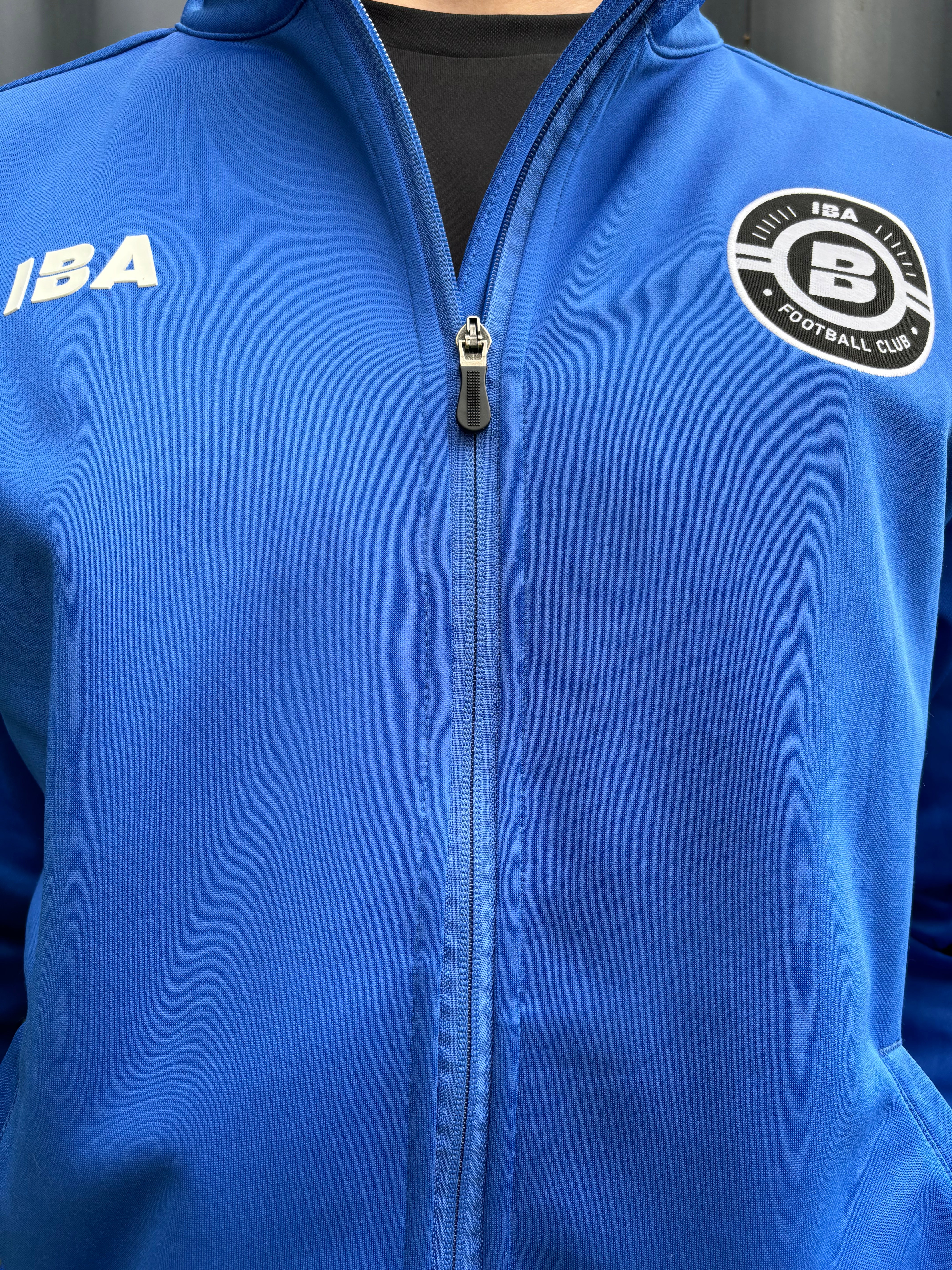 STRIVE FULL ZIP JACKET