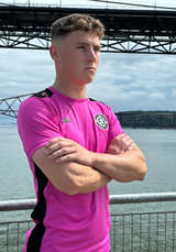 PERFORMANCE SHIRT NEON PINK/BLACK