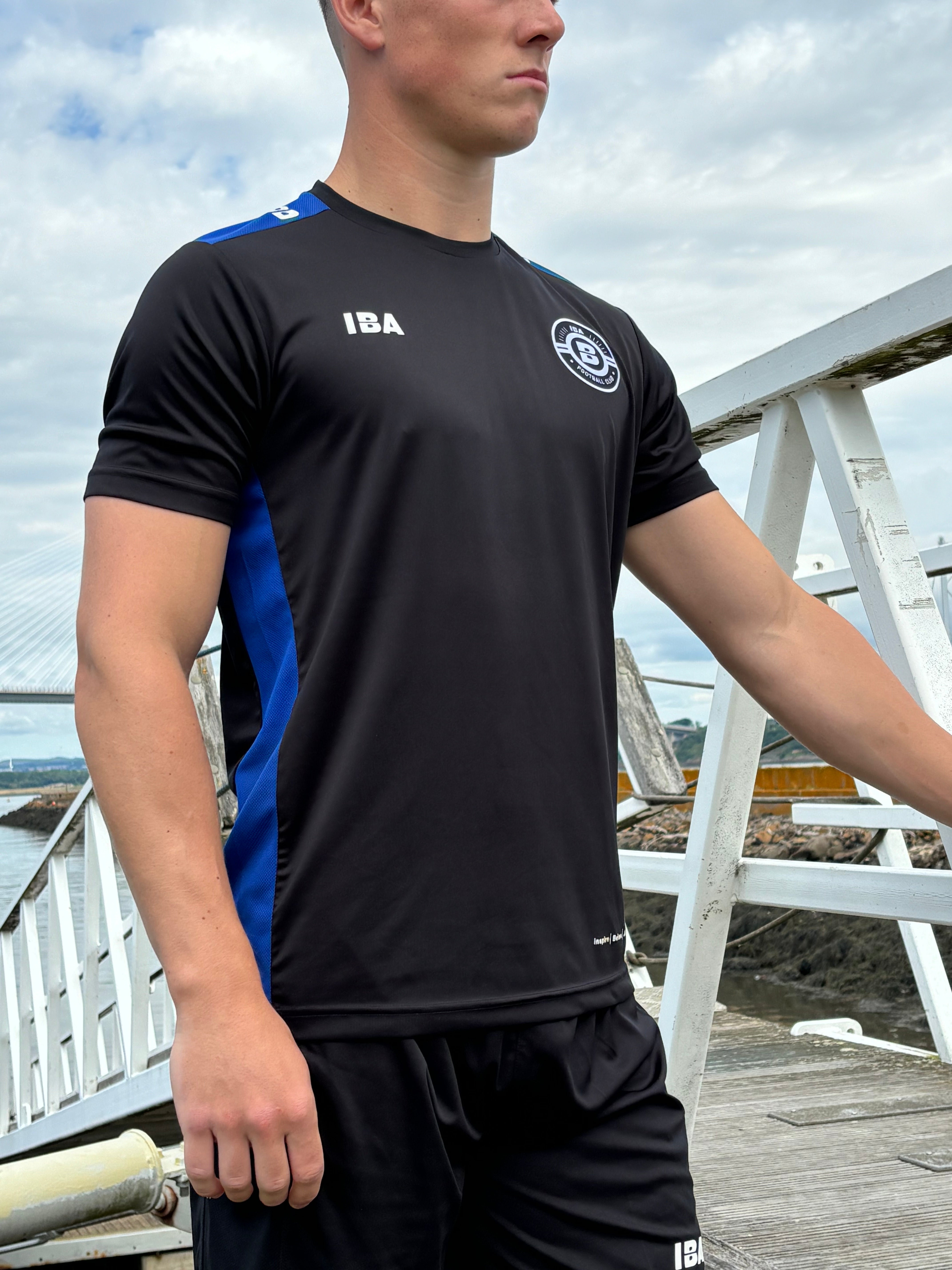 PERFORMANCE SHIRT BLACK/ROYAL BLUE