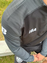 PERFORMANCE QUARTER ZIP TOP BLACK/GRAPHITE