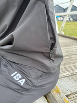 ELEMENTS WINDBREAKER